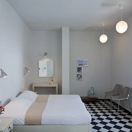 Hotel Rose Bay Kamari (Santorini)